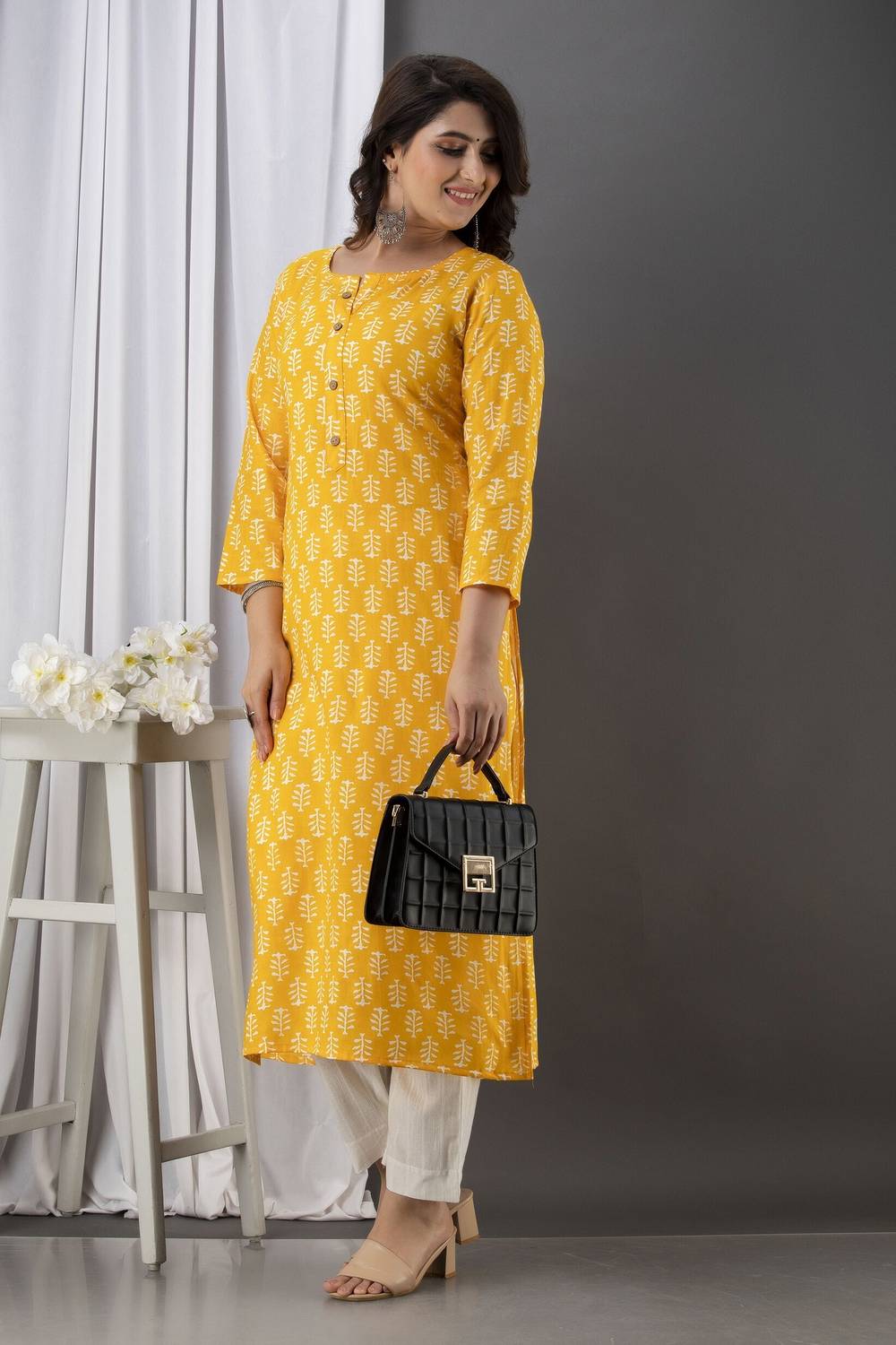 GREYSHADE Women Printed Cotton Rayon Straight Kurta (Multicolor)