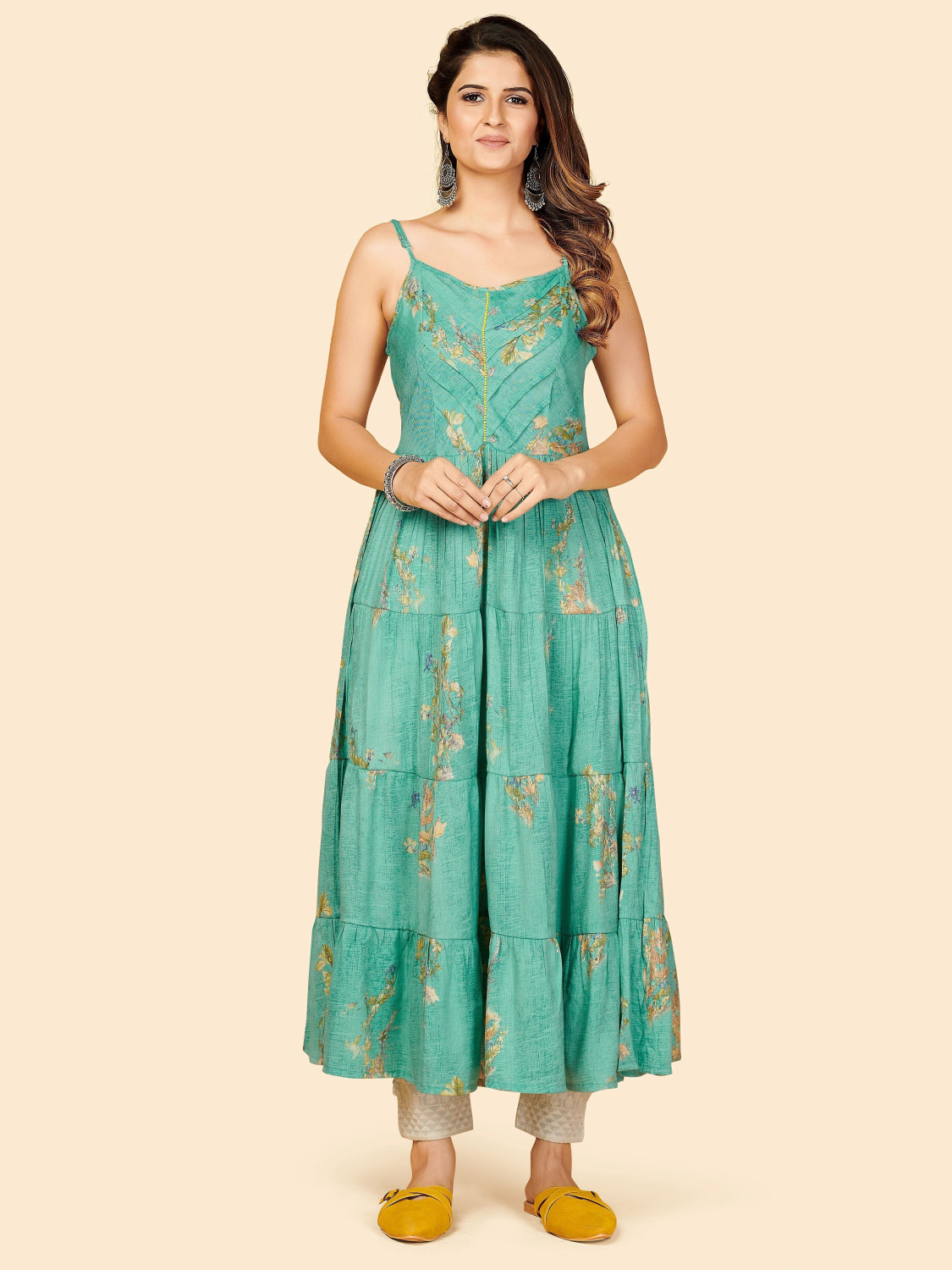 Image of VBUYZ Women Embroidered Anarkali Kurta
