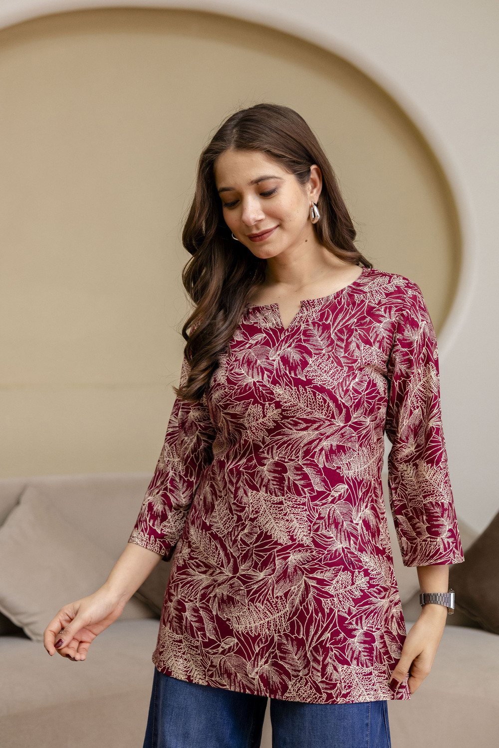 Image of AHMI Women Printed, Floral Print Straight Kurta