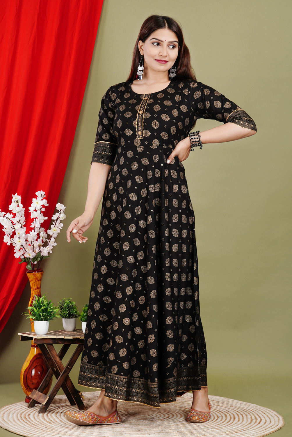 Image of CHABUTRA TREND Women Printed Anarkali Kurta