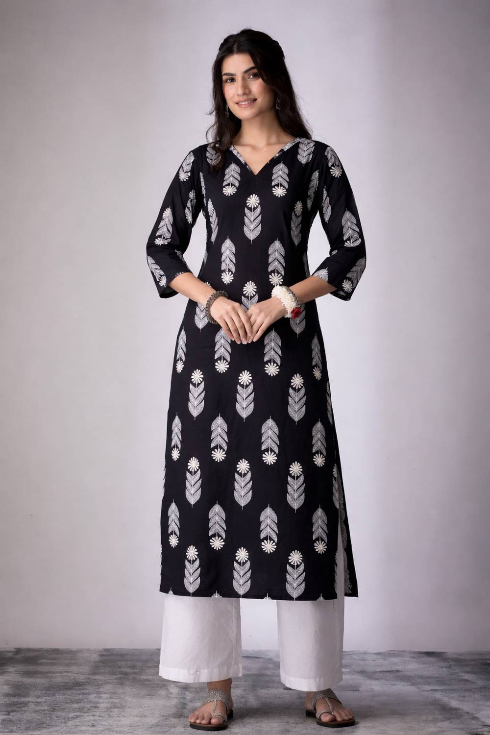 JAIPUR FASHION Women Printed Viscose Rayon Straight Kurta (Black)