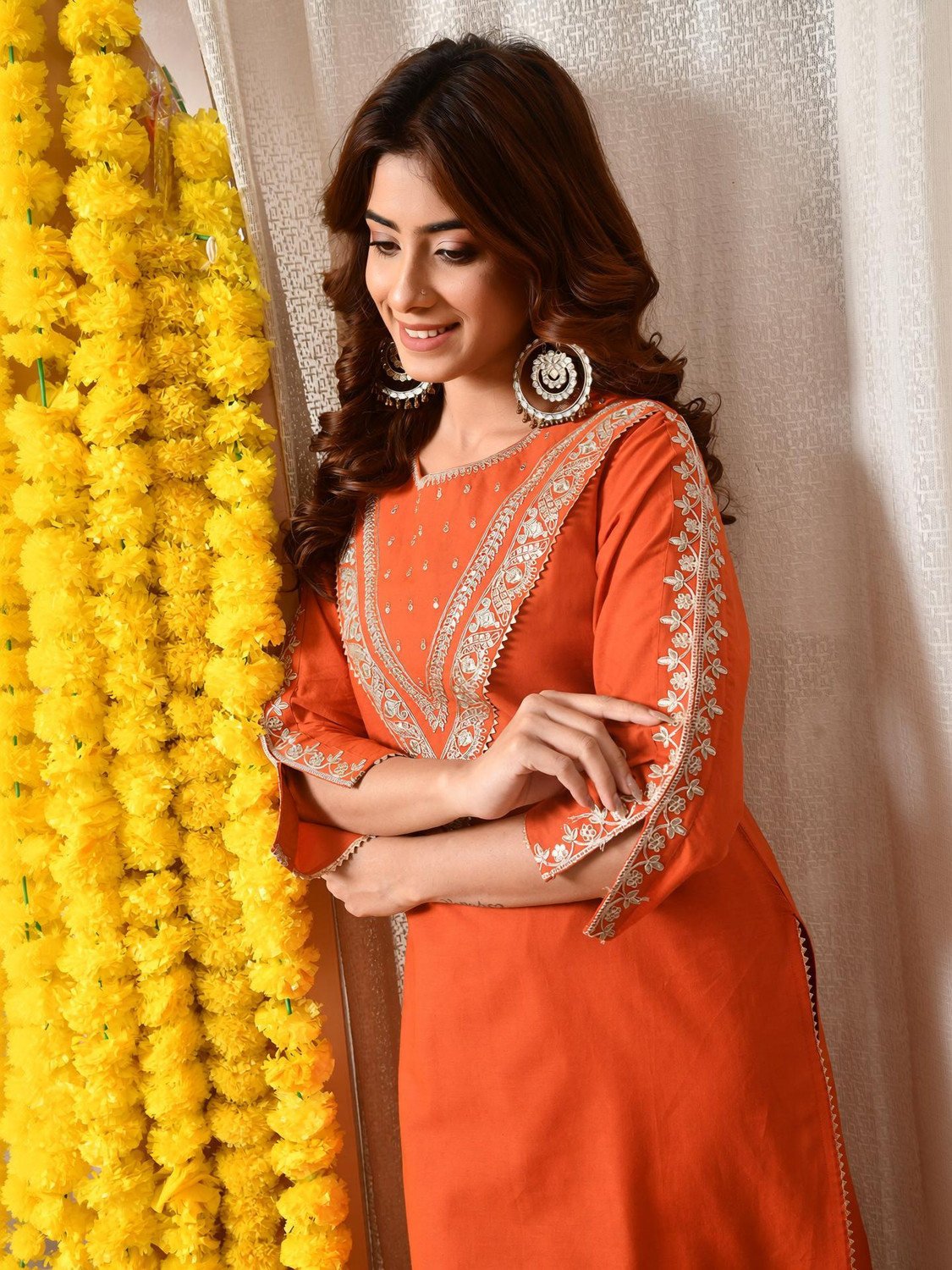 BKApparels Women Embroidered Straight Kurta
