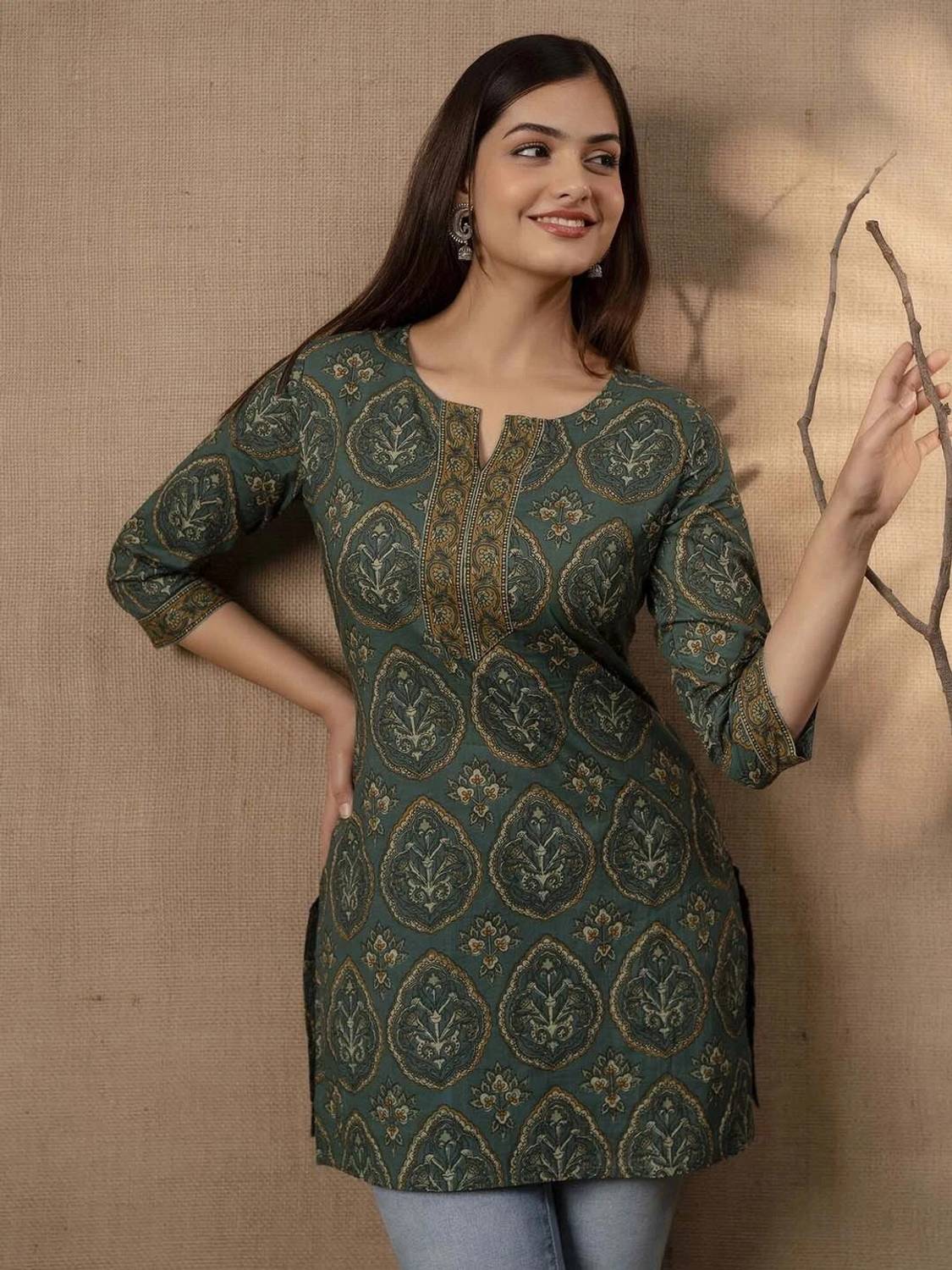 JSIMAR Women Printed Viscose Rayon Straight Kurta (Green)