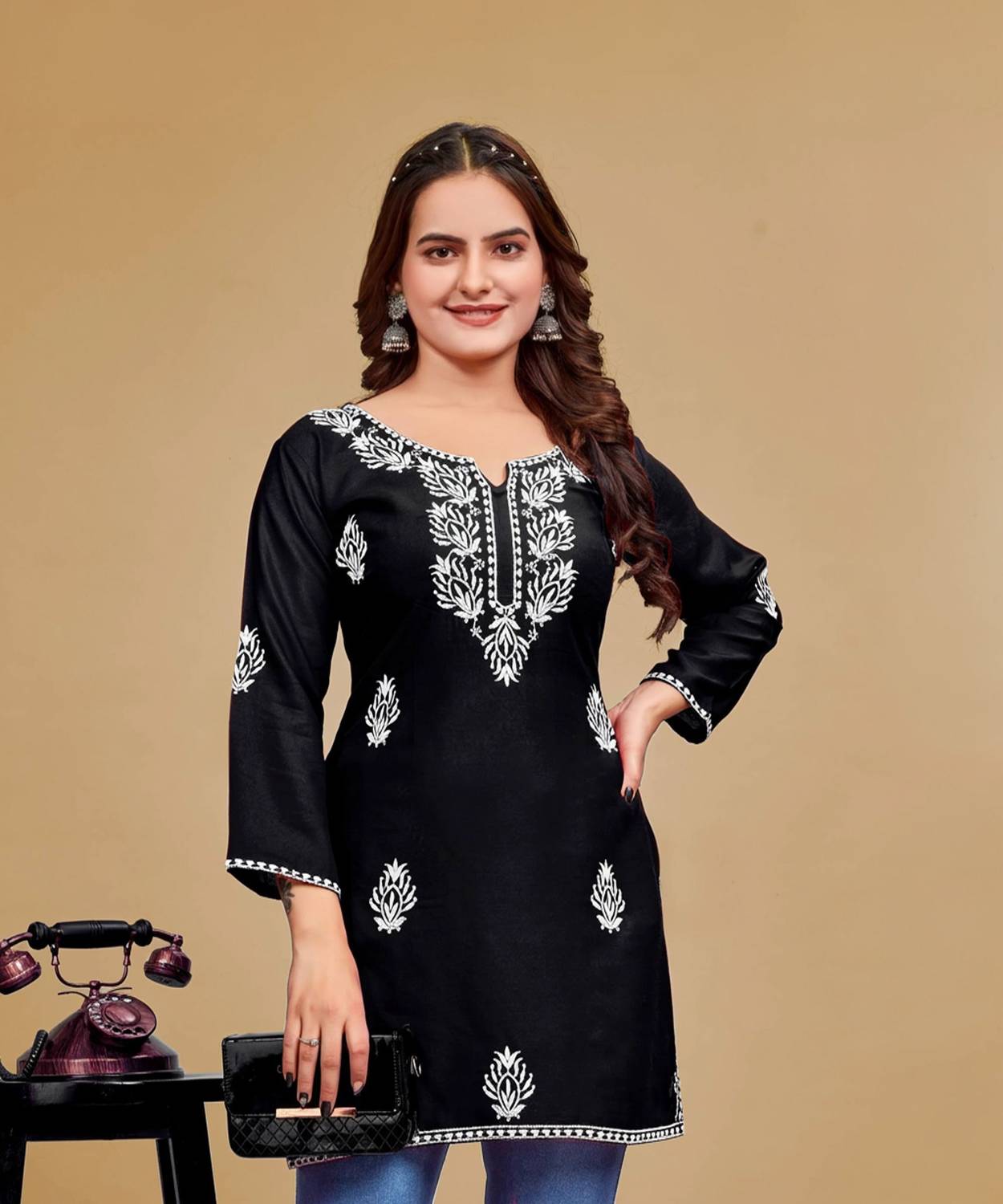 Kalavrund Creation Women Chikan Embroidery Viscose Rayon Straight