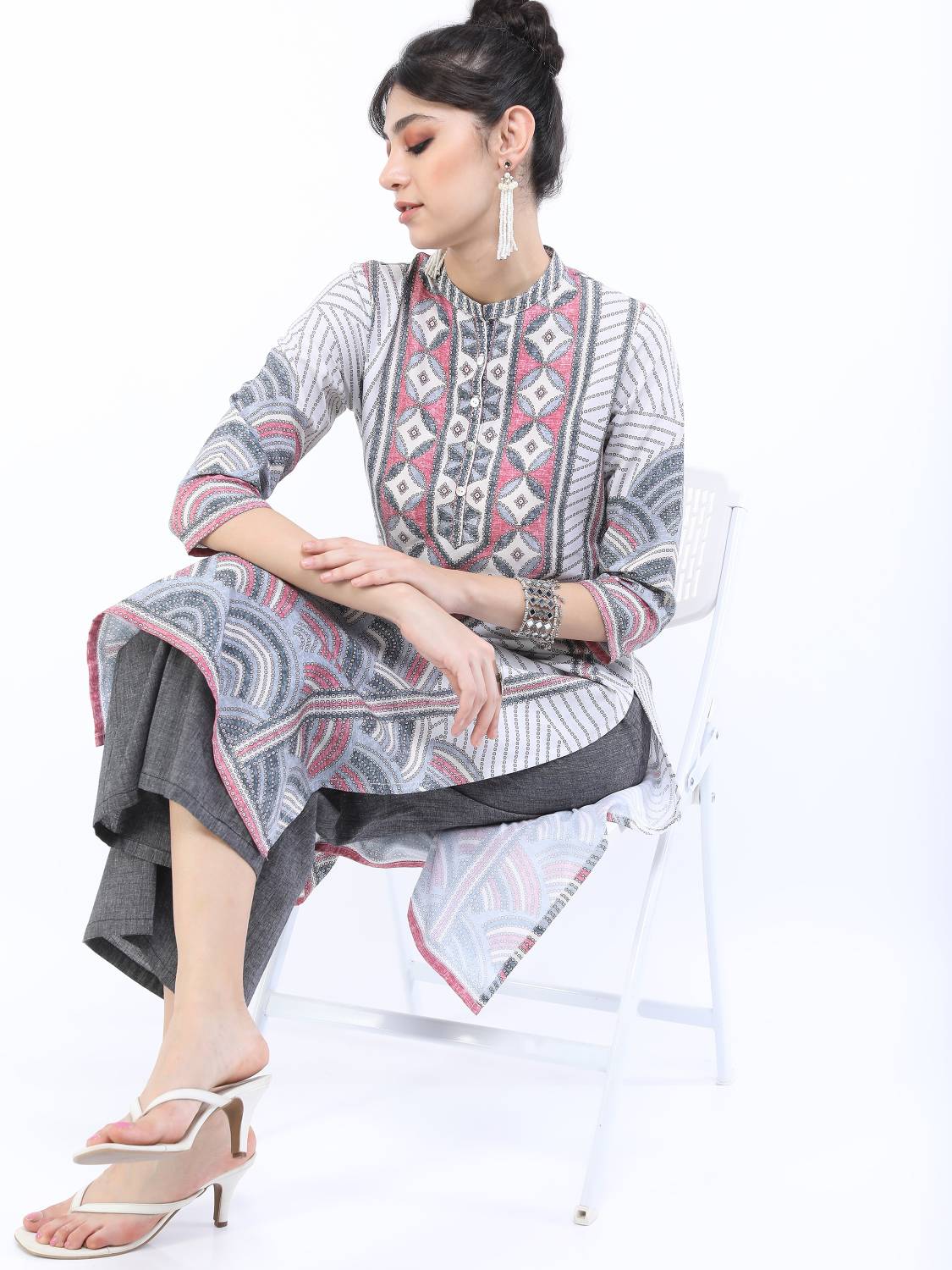 Vishudh Women Printed Cotton Blend A-line Kurta (Multicolor)