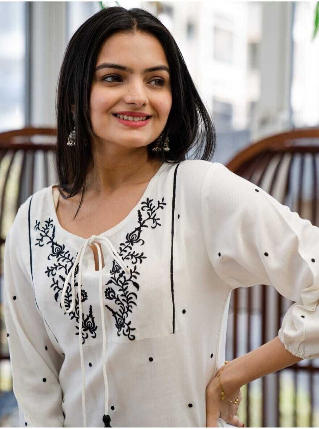 Image of HouseOfCommon Women Embroidered, Polka Print Straight Kurta