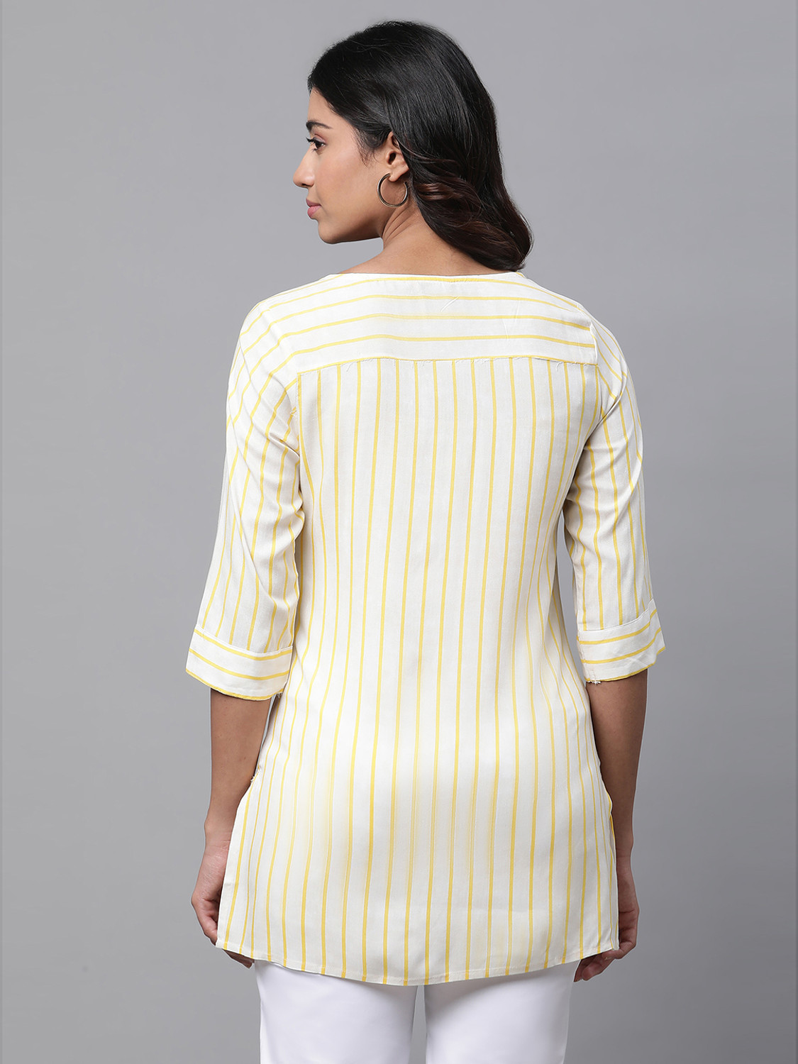 Image of Aurelia Women Printed Straight Kurta