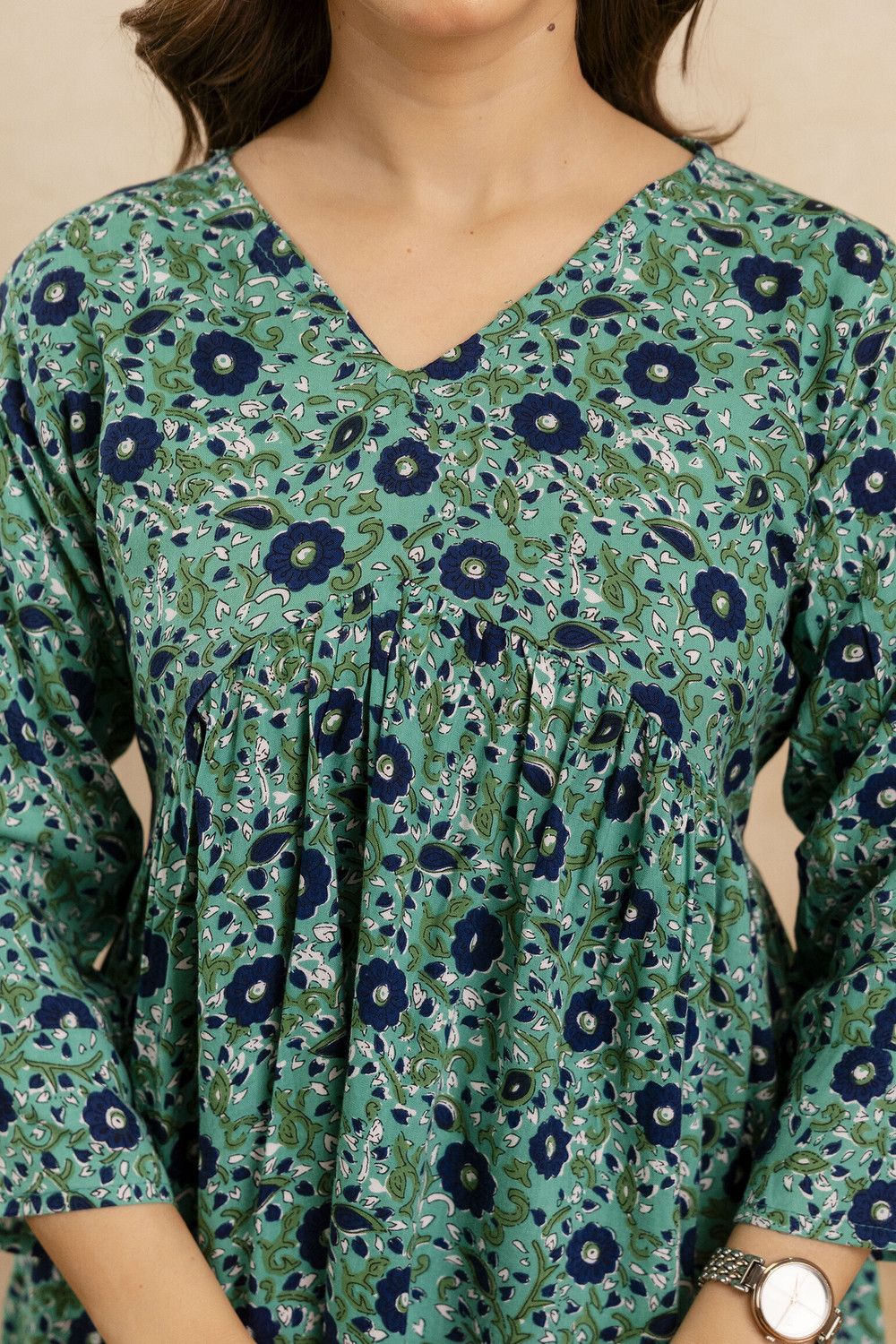 Image of Mialo fashion Women Floral Print Flared Kurta