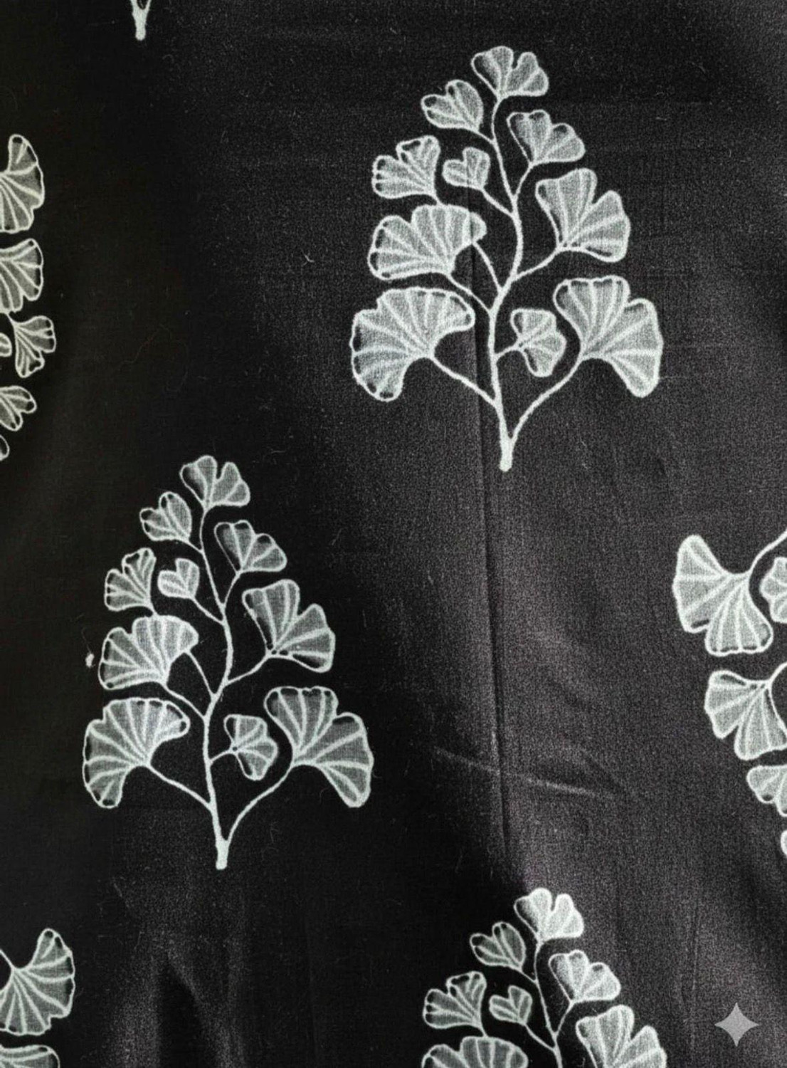 Image of MARKHYA WALA Women Printed High Low Kurta