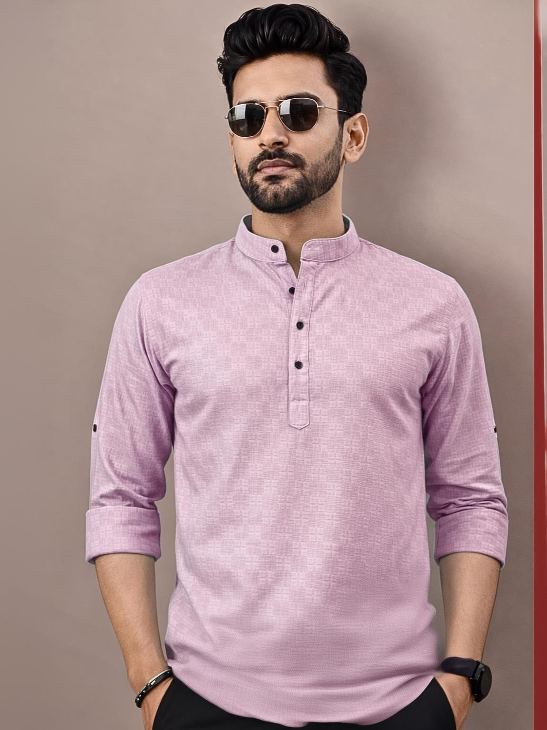 Image of Varbandhan Men Self Design Straight Kurta