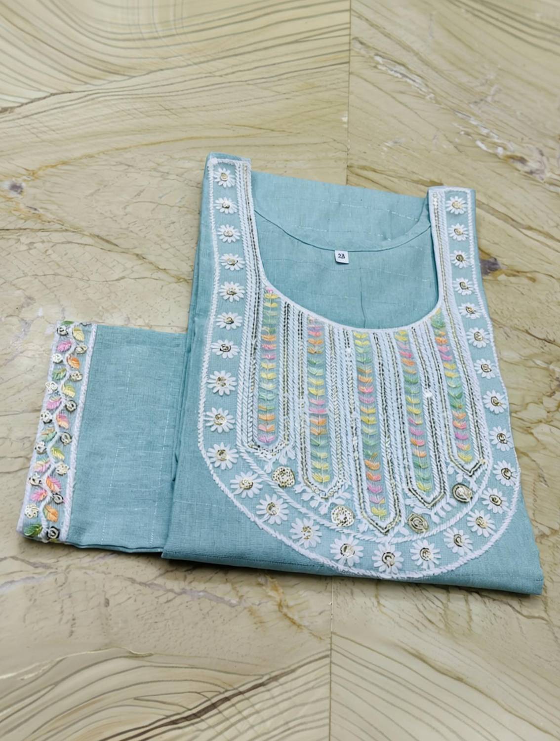 AUZAAI COLLECTION Women Embroidered Straight Kurta