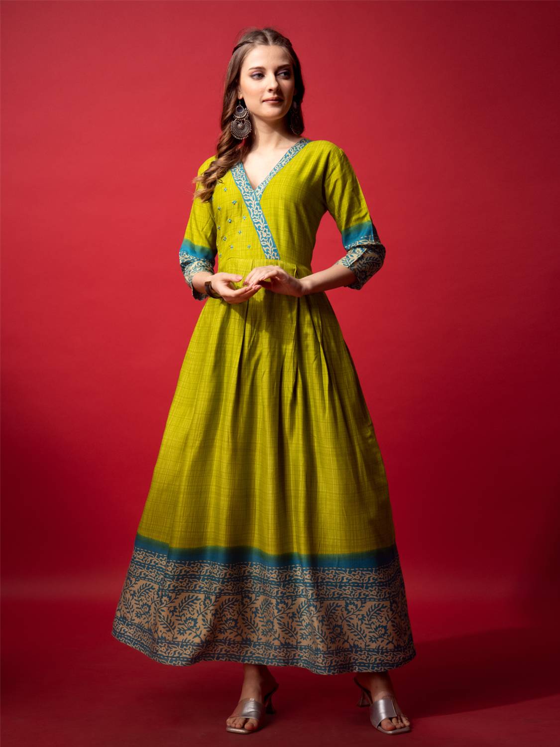 ARADHNA Women Printed Cotton Rayon Anarkali Kurta (Green)