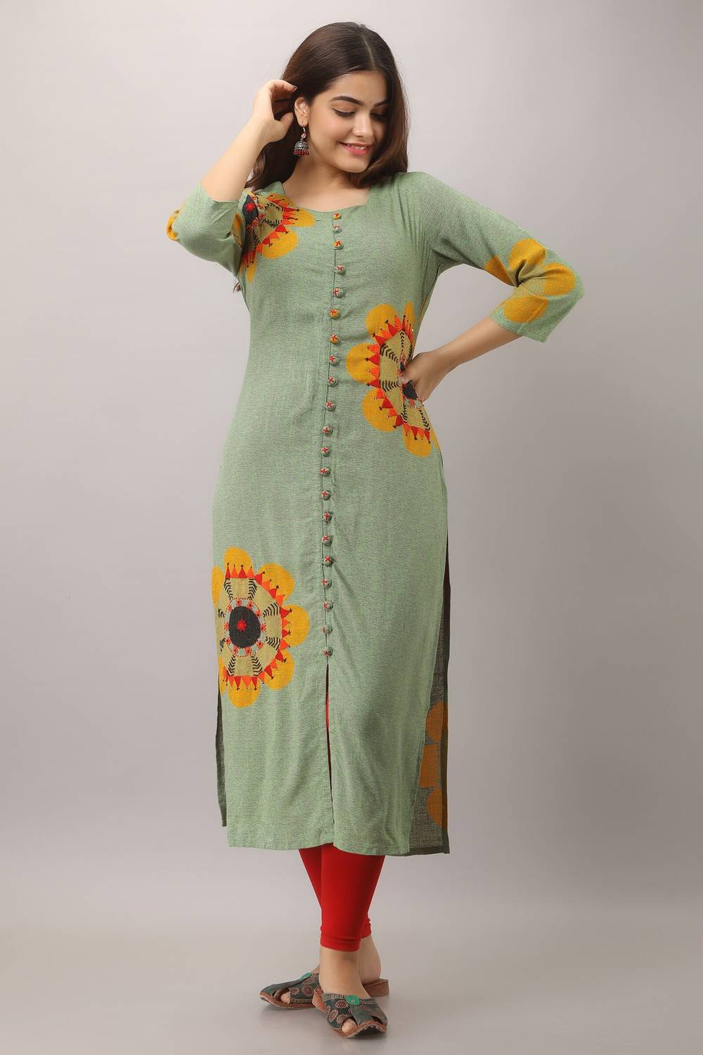 Nehamta Women Printed Viscose Rayon Straight Kurta (Green)