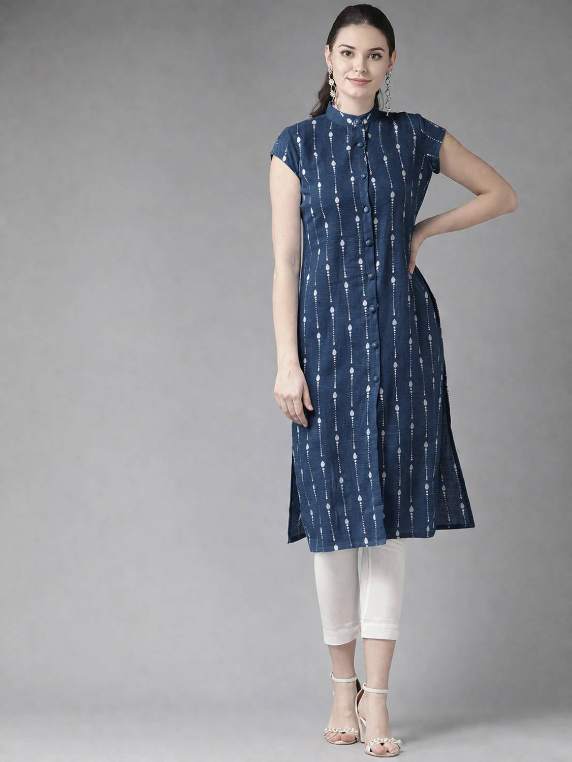Amudee Fashion Women Printed Cotton Blend Straight Kurta (Dark Bl