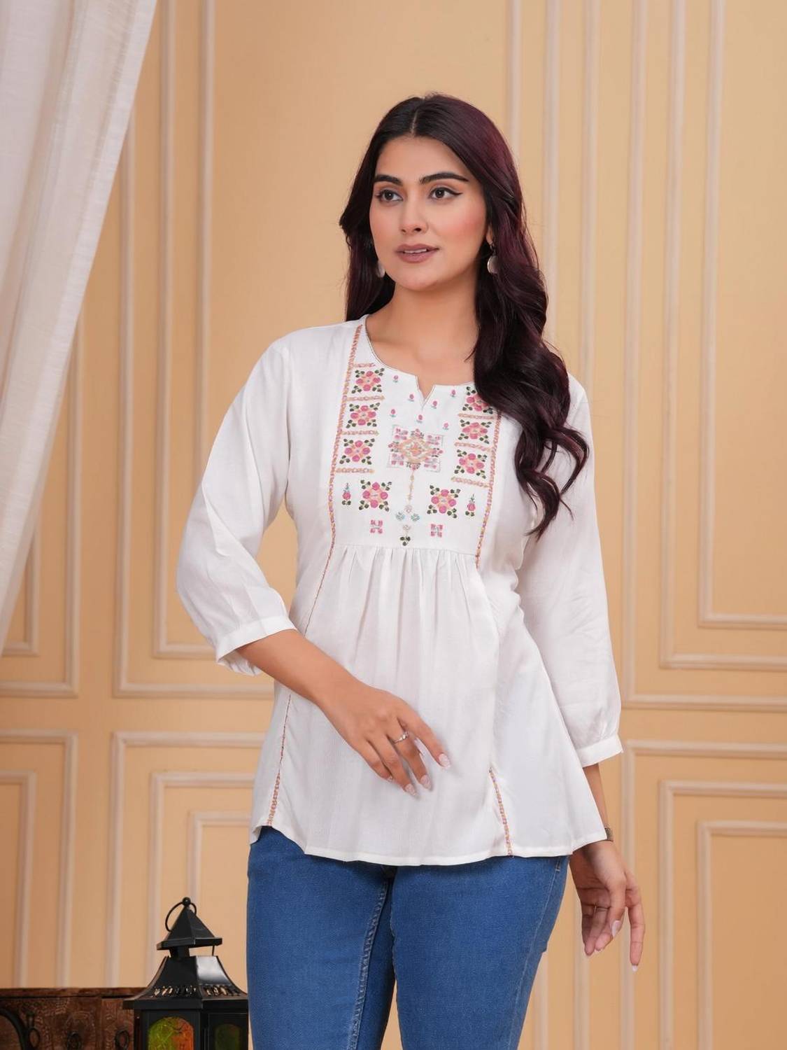 BABLIFASHION Women Embroidered Flared Kurta