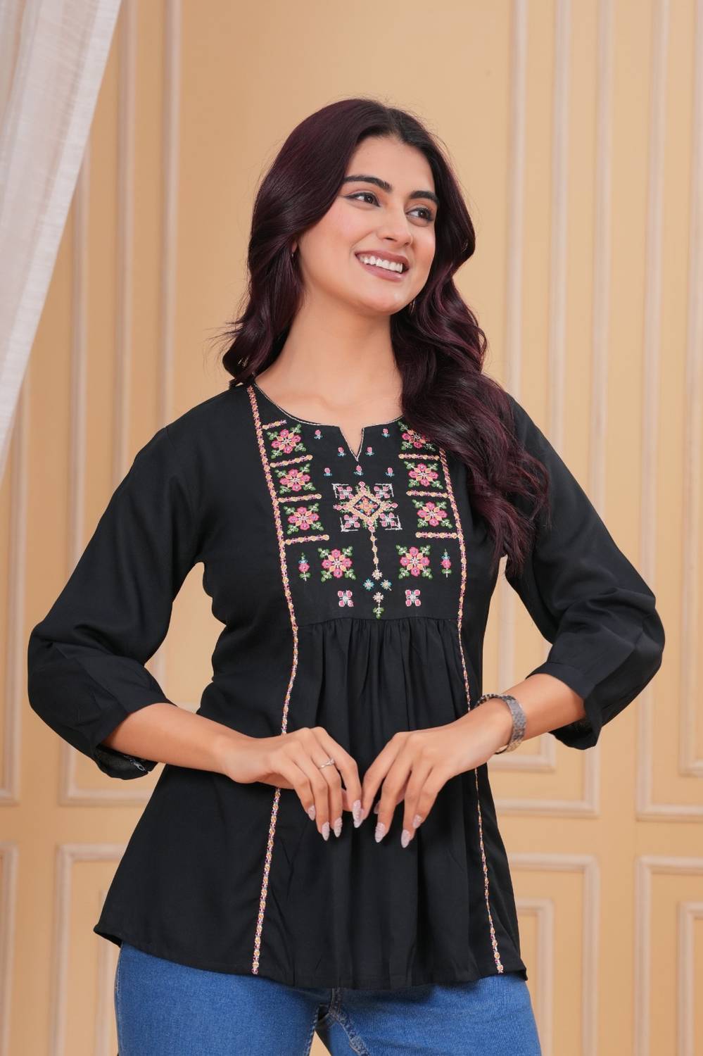 BABLIFASHION Women Embroidered Flared Kurta