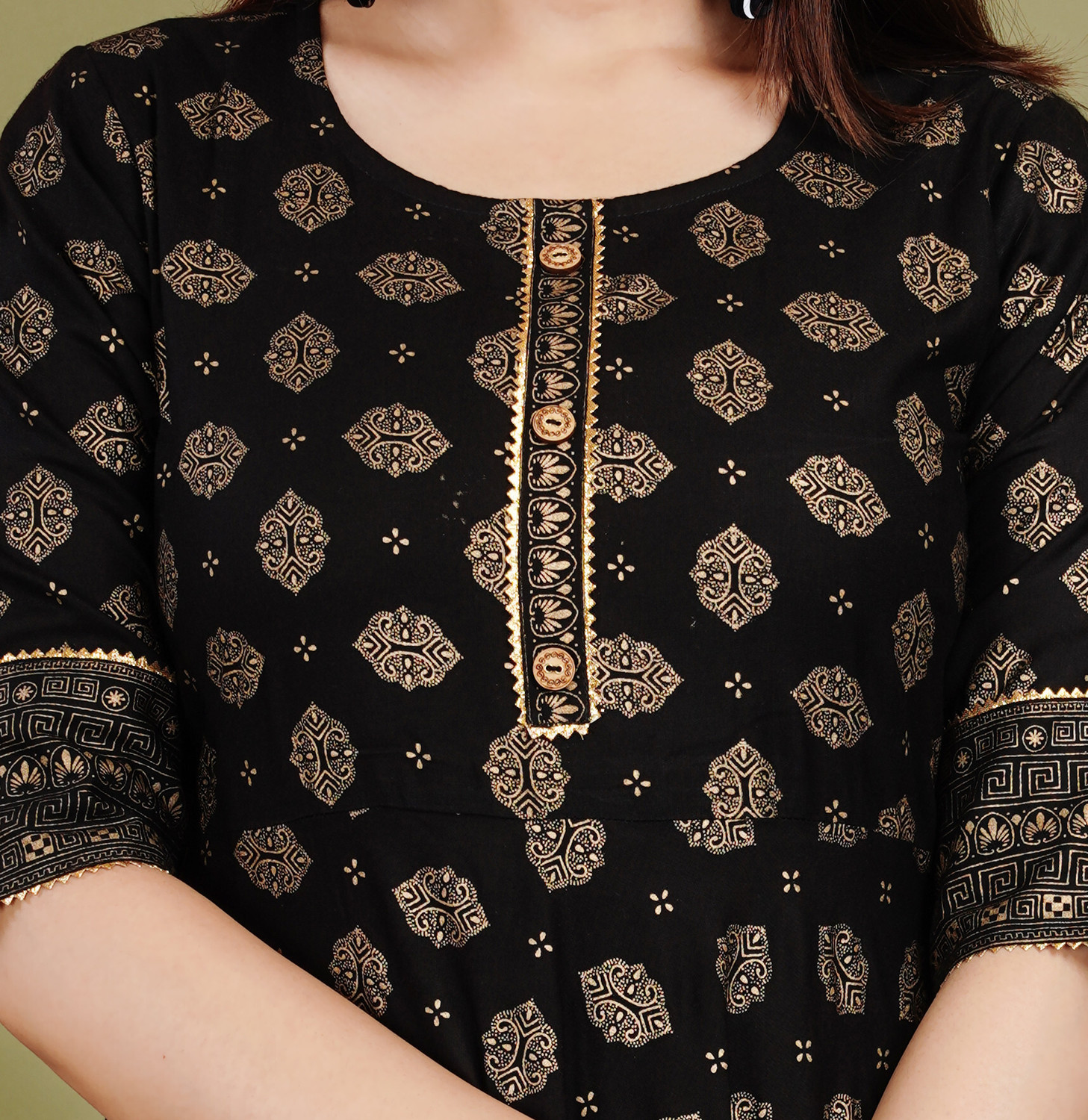 Image of CHABUTRA TREND Women Printed Anarkali Kurta