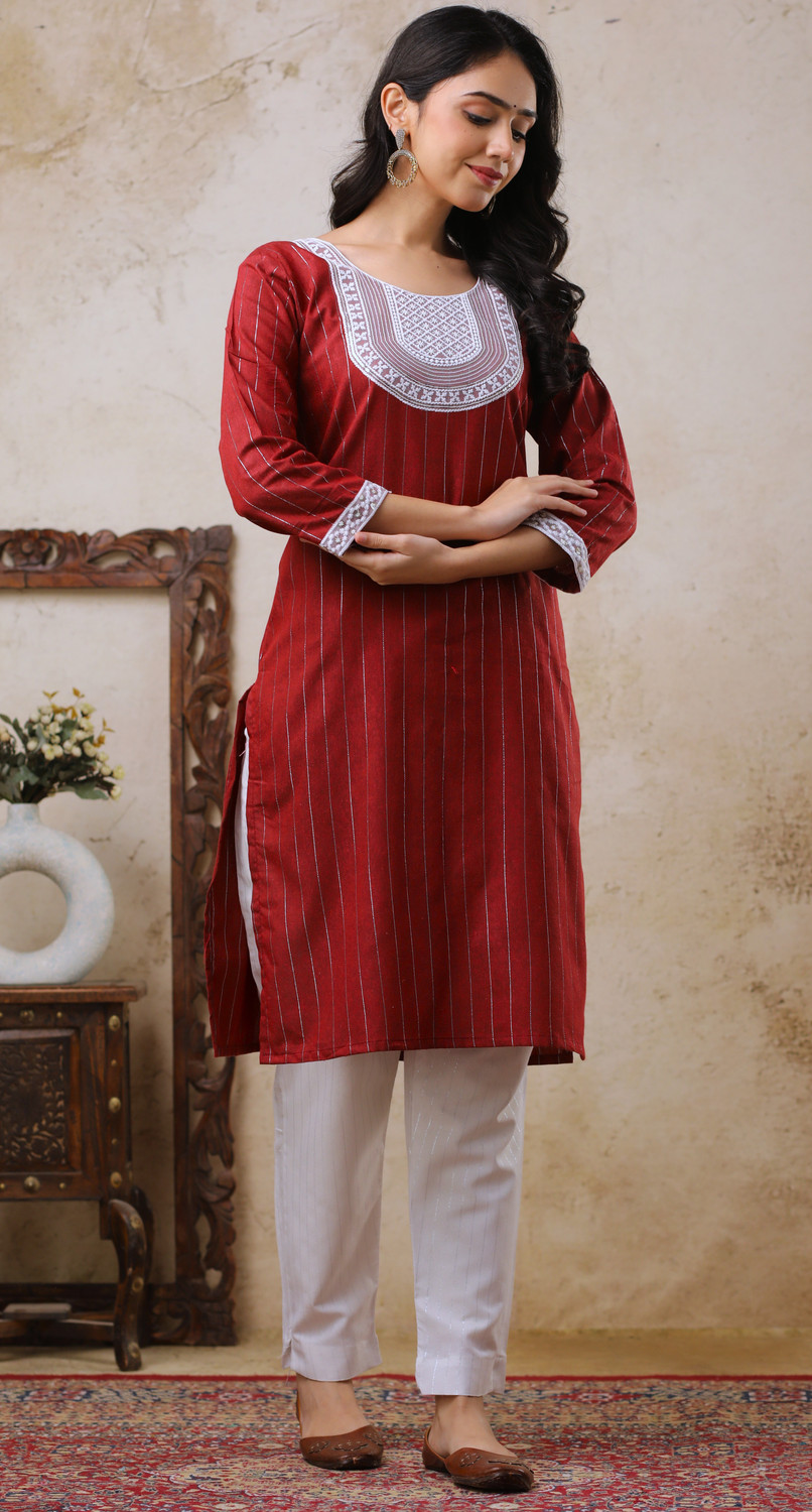 Image of AuzaSho Collection Women Printed Straight Kurta