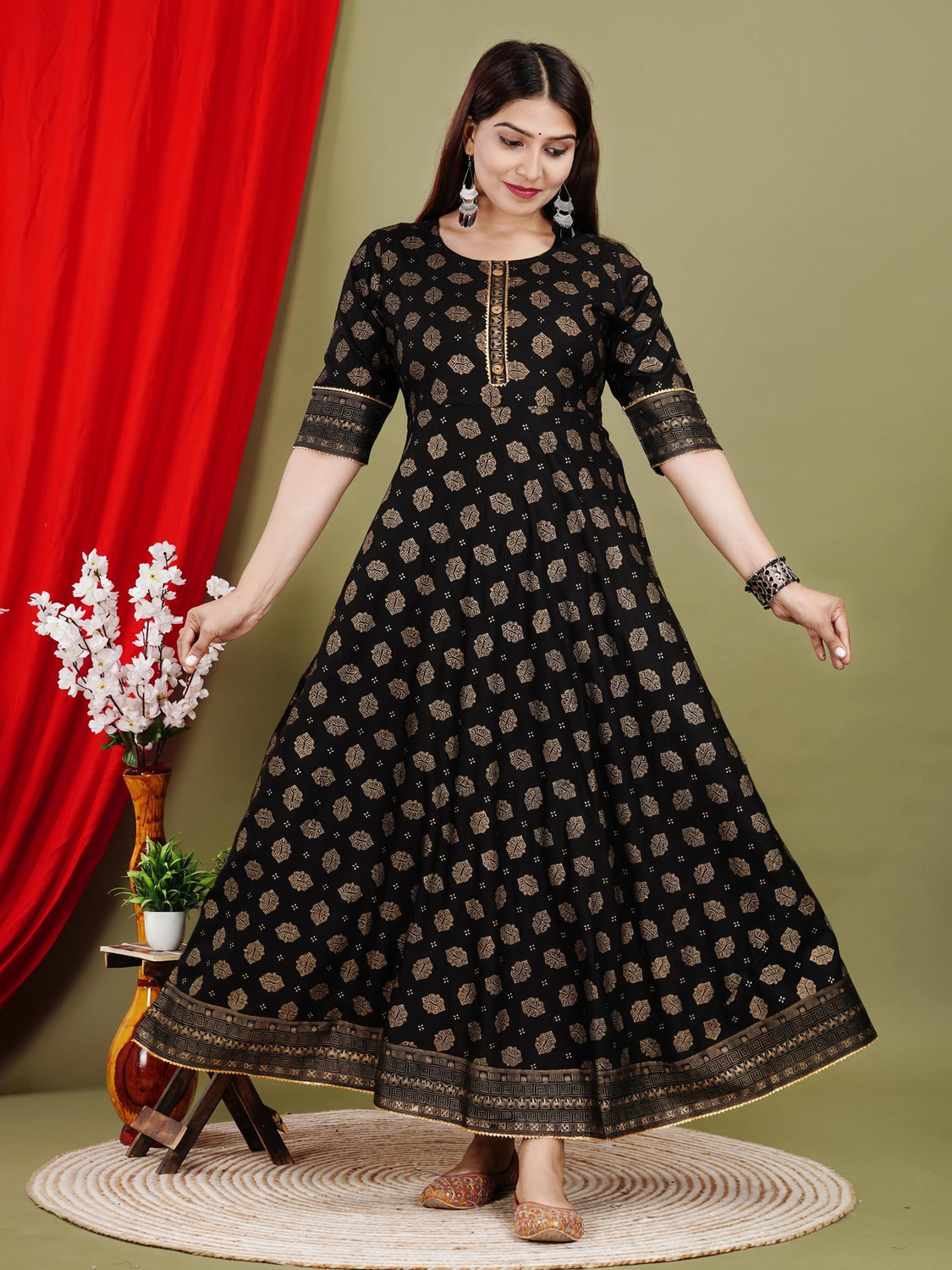 Image of CHABUTRA TREND Women Printed Anarkali Kurta