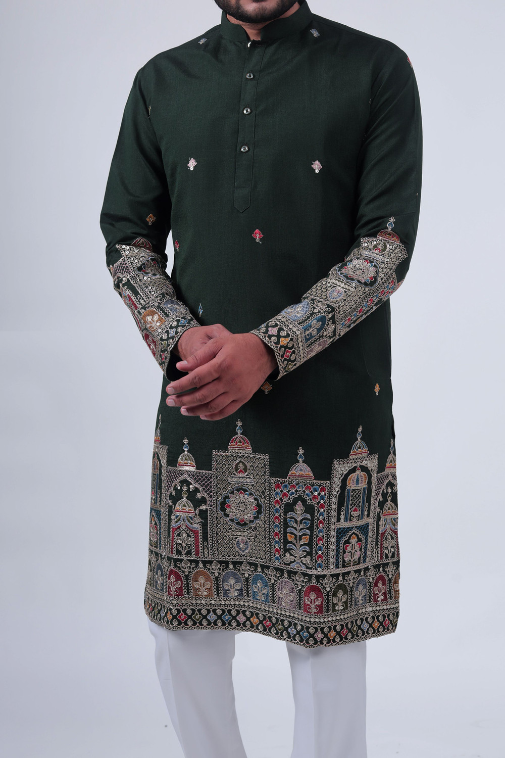 Image of Varbandhan Men Embroidered Straight Kurta