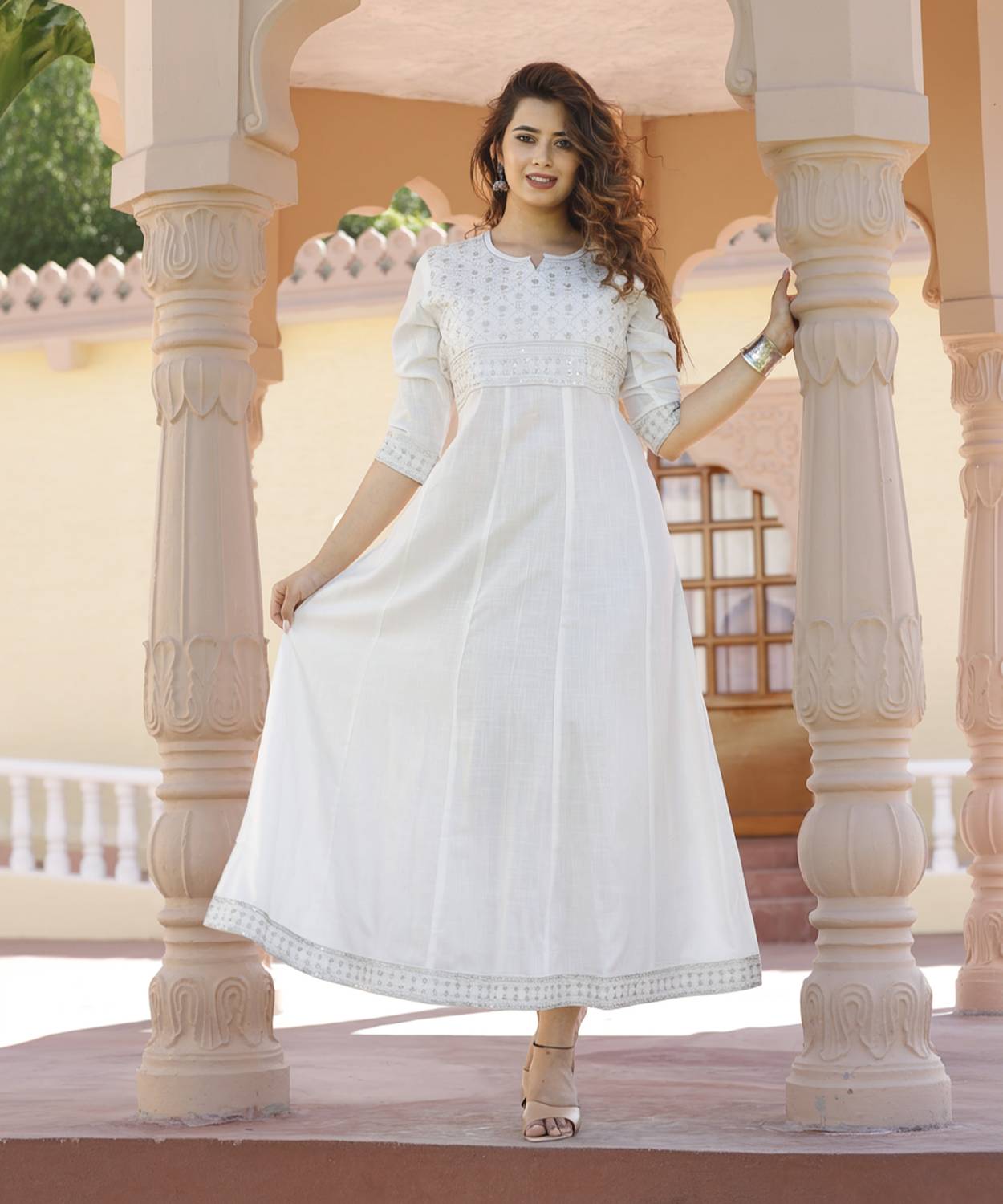 GADODIYA Women Embroidered Viscose Rayon Anarkali Kurta (White)