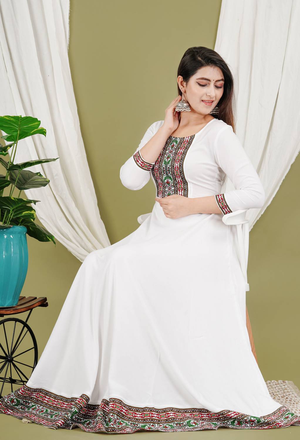 GOD DM Women Self Design Cotton Rayon Anarkali Kurta (Multicolor)