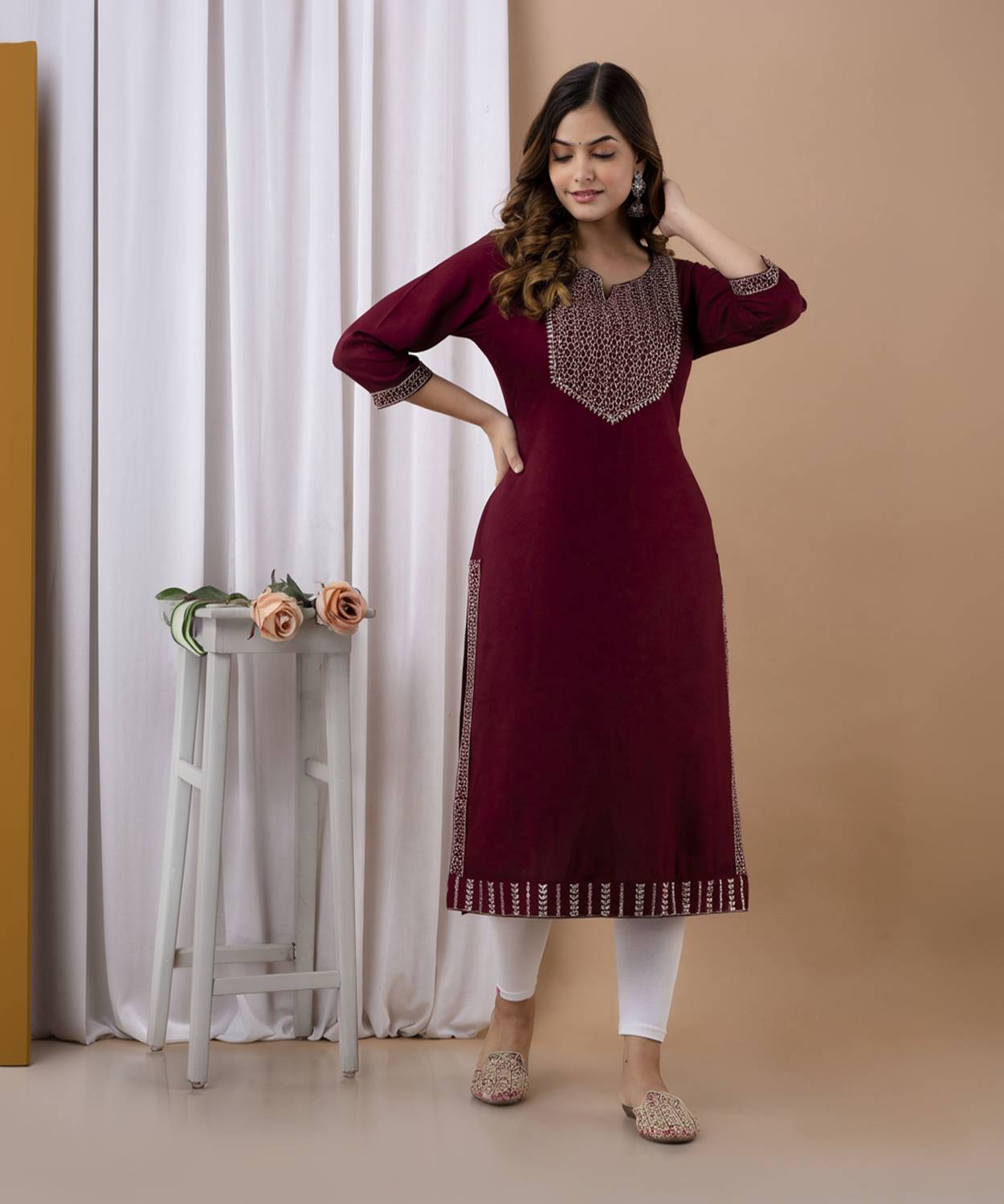 his&her Women Embroidered Viscose Rayon Straight Kurta (Maroon)