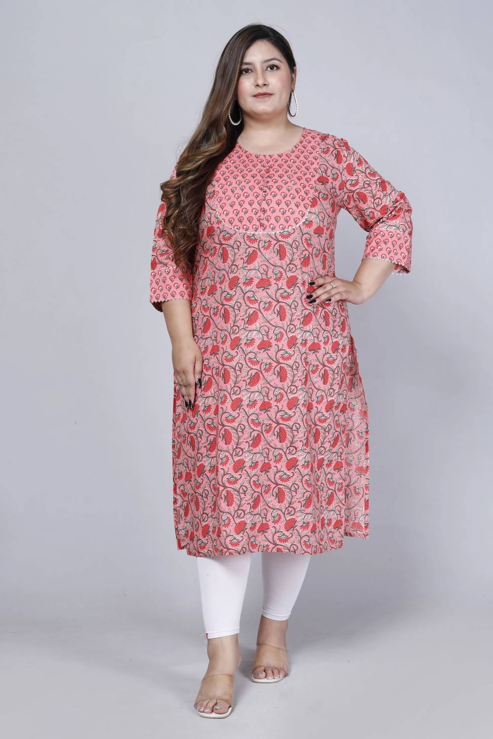 Avnii Women Printed, Floral Print Straight Kurta
