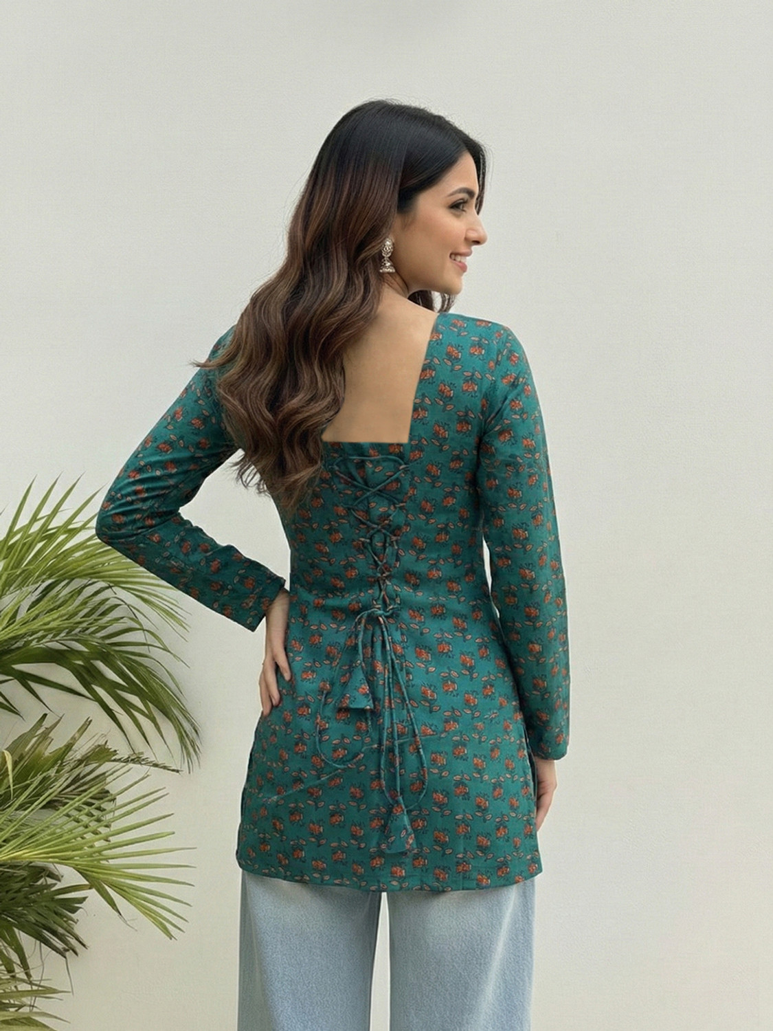 Image of Gosriki Women Printed Cape Kurta