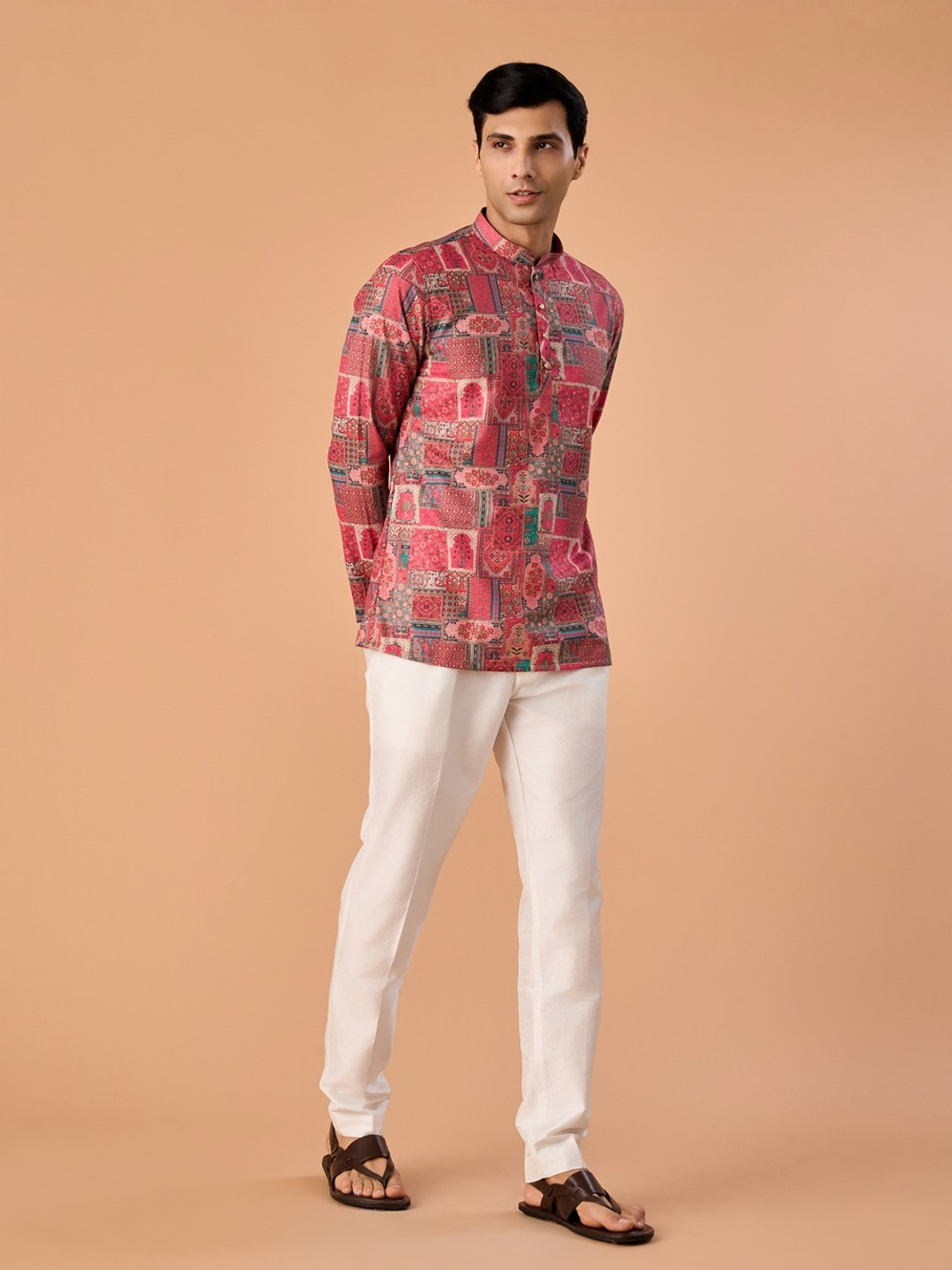 Image of MANYAVAR Men Printed Straight Kurta