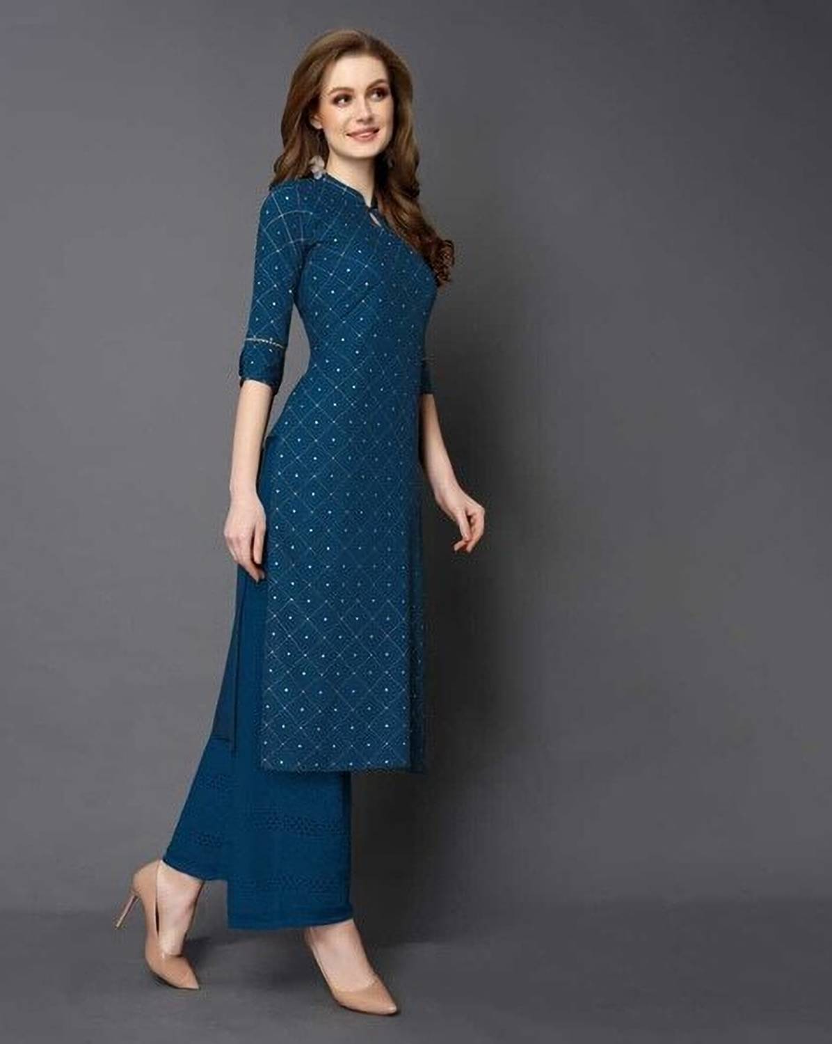 BoutiQO Women Geometric Print Viscose Rayon Straight Kurta (Blue)