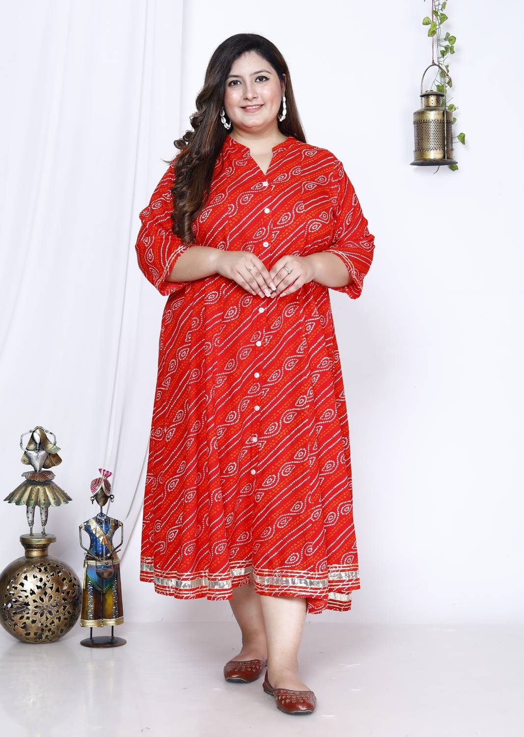 Swasti Women Bandhani Cotton Blend Frontslit Kurta (Red)