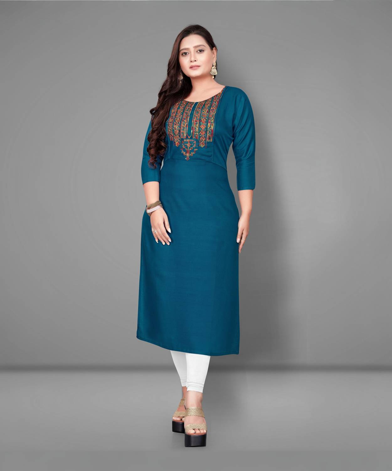 Hetsa Women Embroidered Viscose Rayon Straight Kurta (Blue)