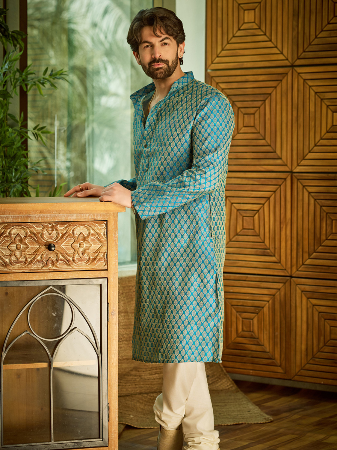 Image of SOJANYA Woven Design Jacquard Straight Kurta for Men (Blue)