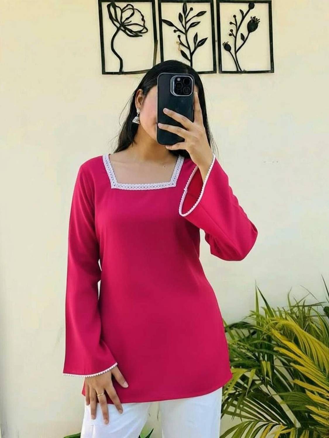 AGOKA Women Solid Straight Kurta