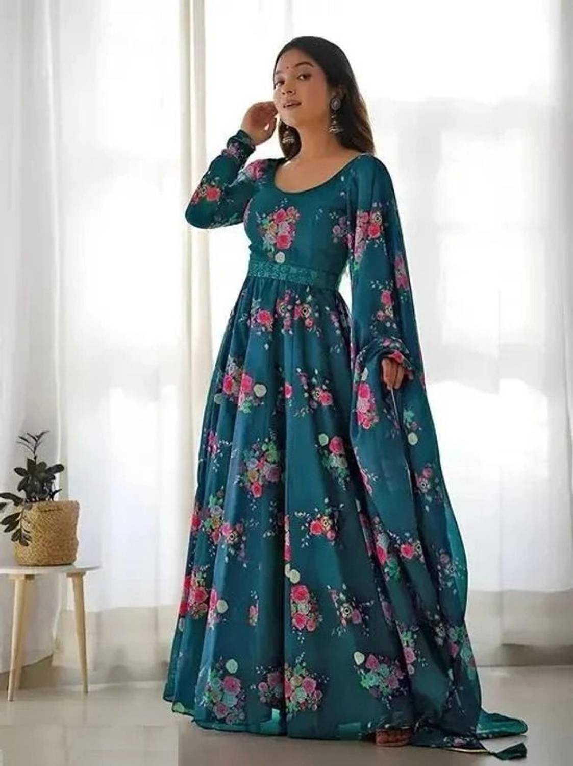 Priniti Women Floral Print Georgette Anarkali Kurta With Attached