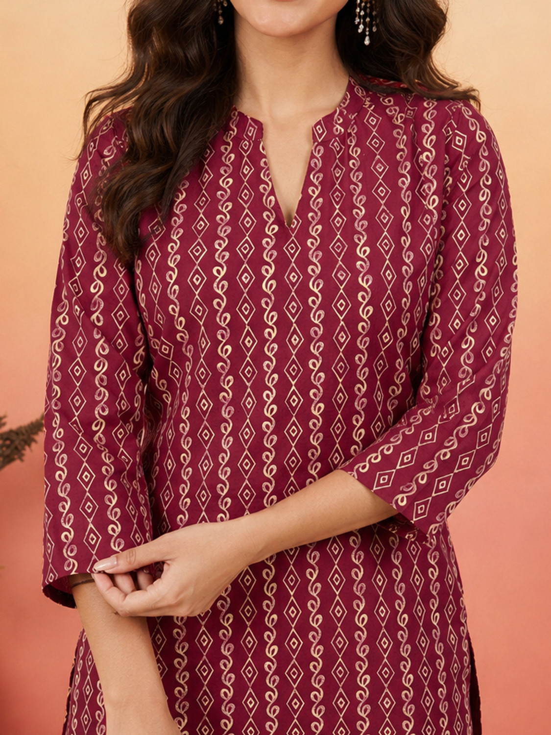 Image of Janasya Women Geometric Print Straight Kurta
