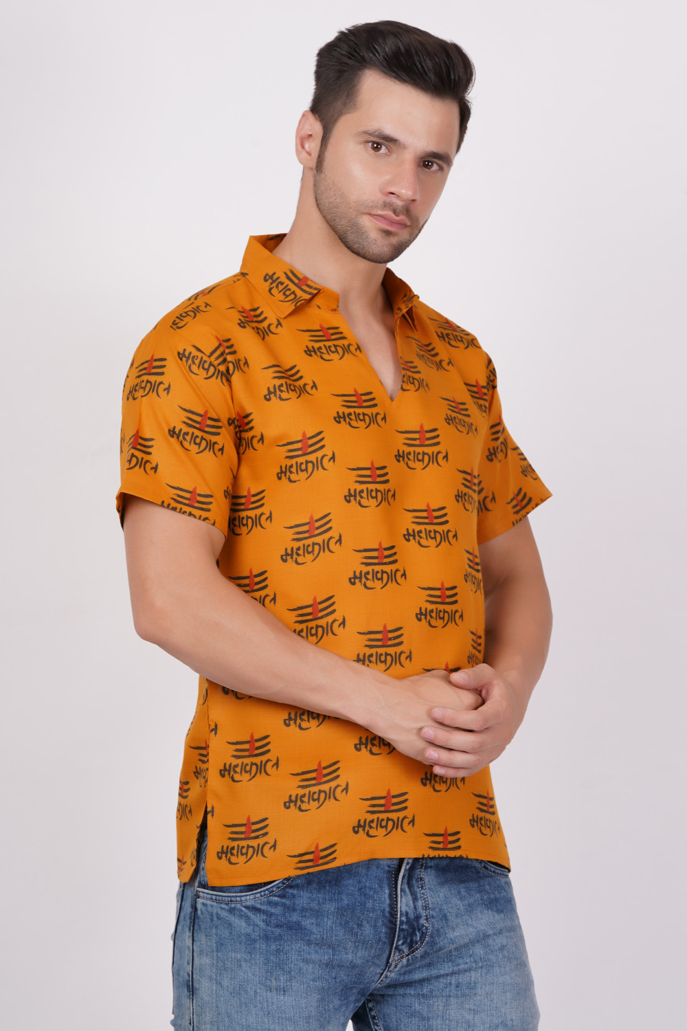 Image of AXOLOTL Men Printed Straight Kurta
