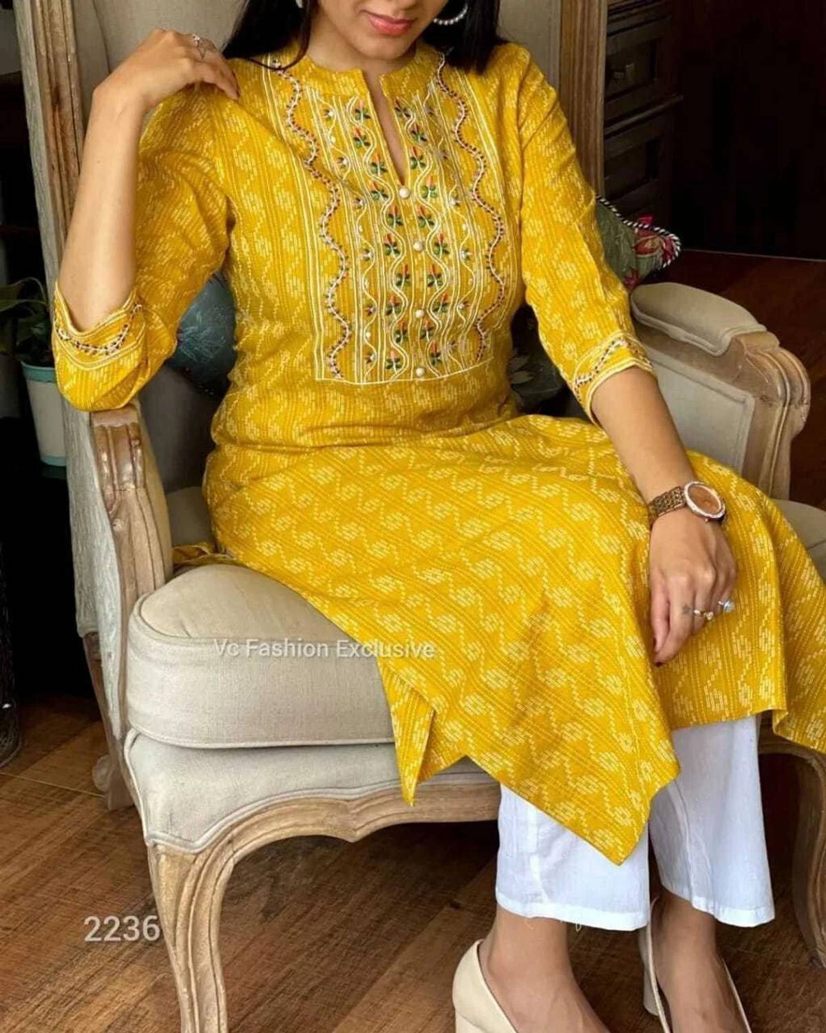 fabrictextile Women Printed Pure Cotton Straight Kurta (Yellow)