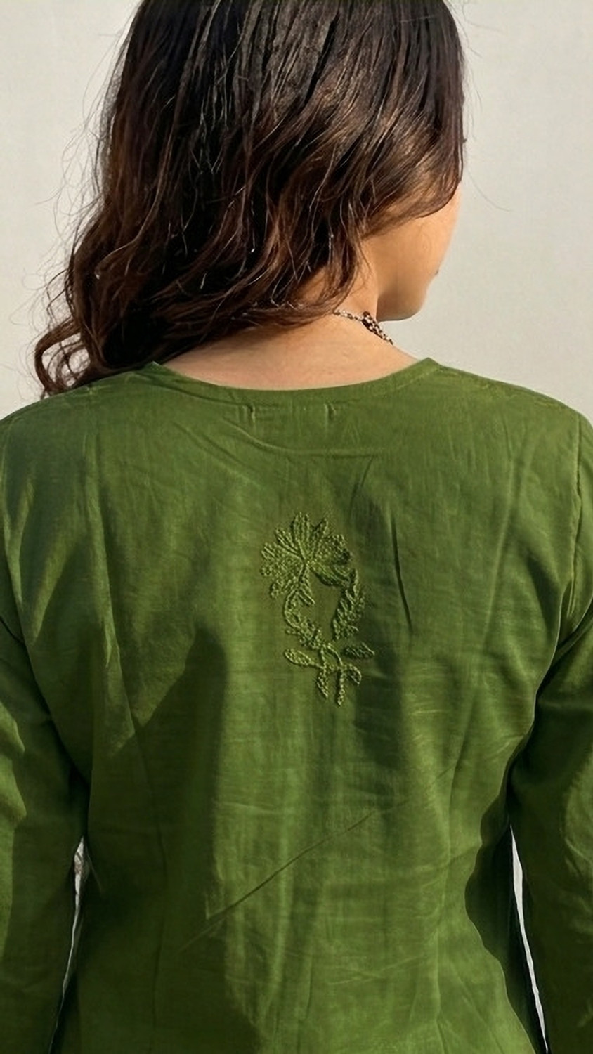 Image of NOYAB STYLES Women Embroidered Straight Kurta