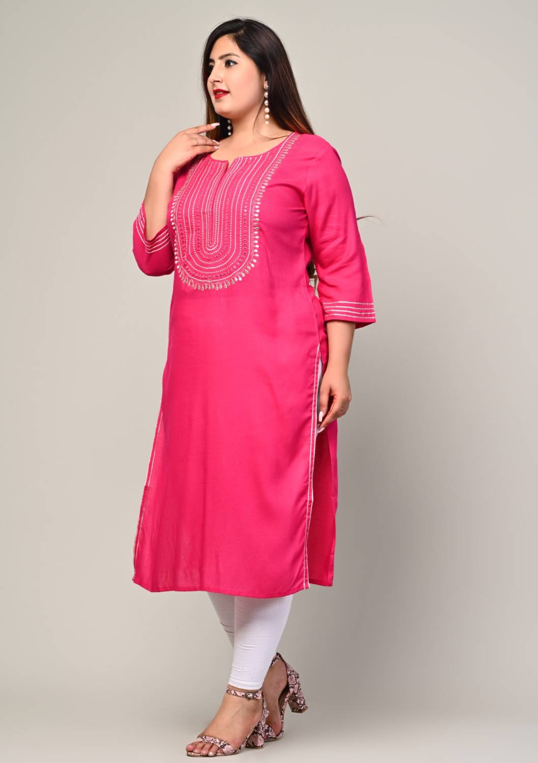 Swasti Women Embroidered Cotton Blend Straight Kurta (Pink)