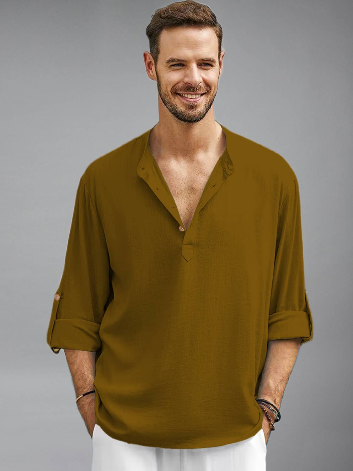 Yugnik Men Solid Straight Kurta
