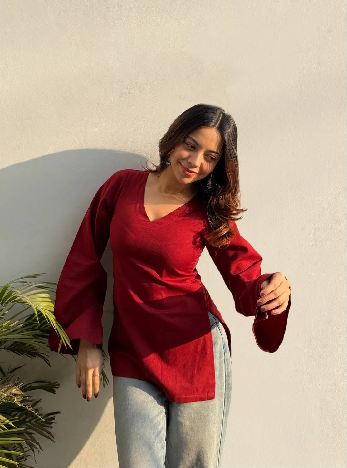 Aaghnya Fashion Women Solid Straight Kurta