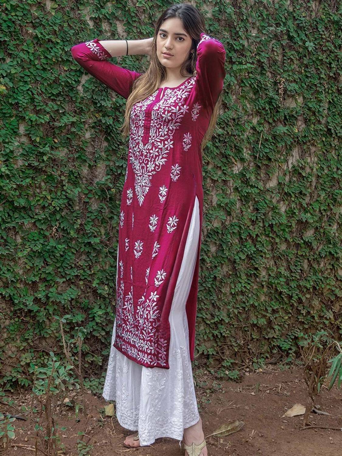 BEAUTYBEATS Women Chikan Embroidery Straight Kurta