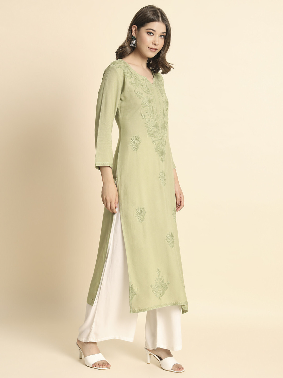 Image of Sofisty Women Chikan Embroidery Straight Kurta