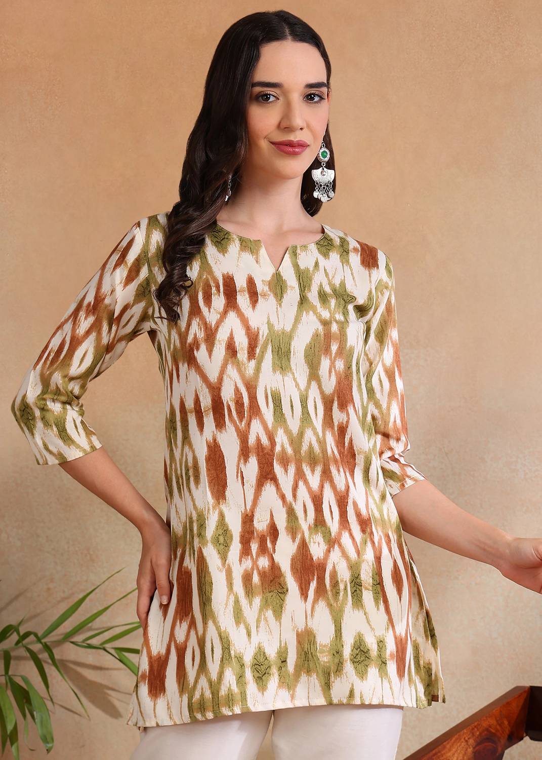 DSK STUDIO Women Geometric Print Cotton Rayon Straight Kurta (Mul