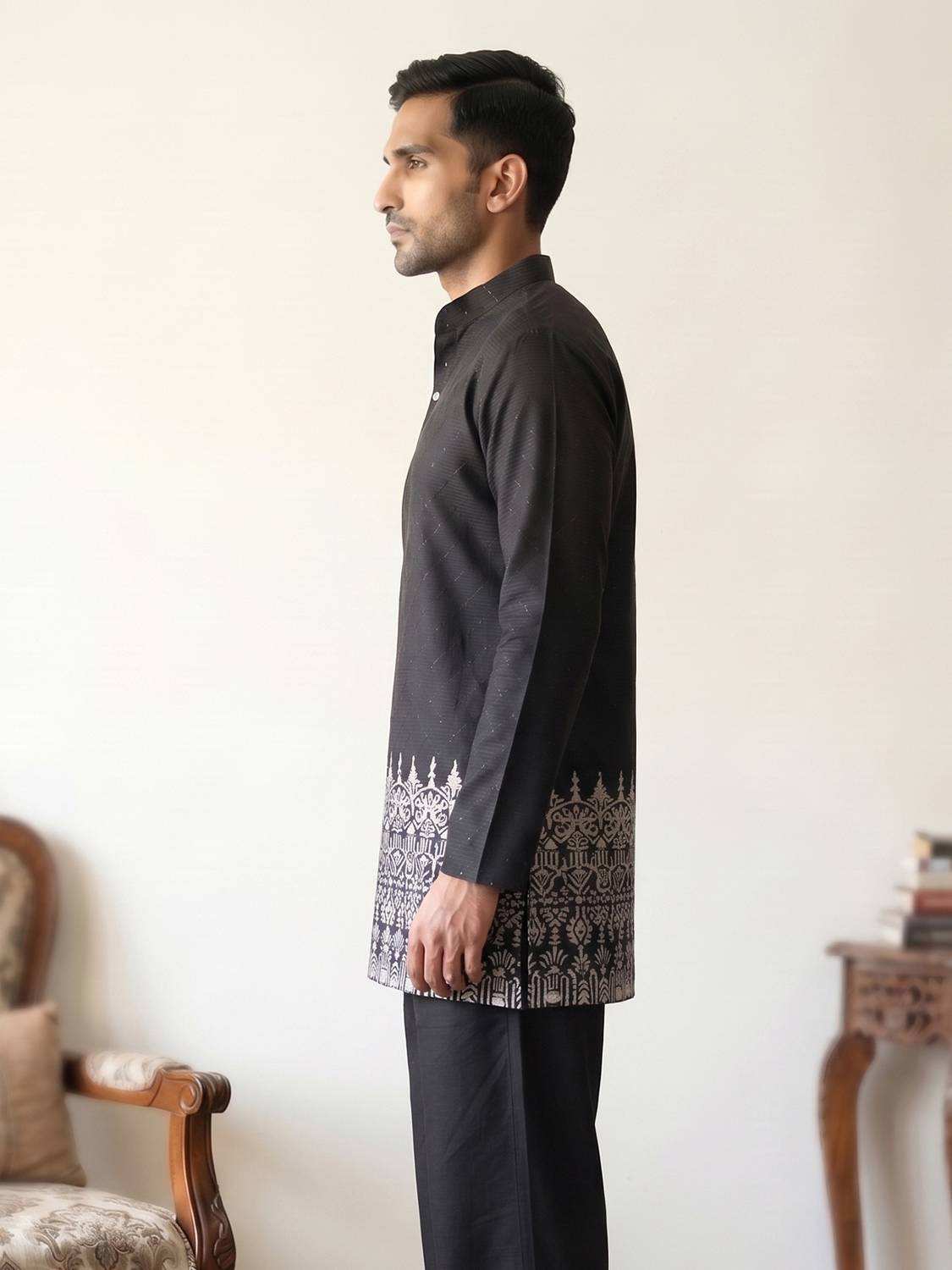 Jompers Men Embroidered Straight Kurta Black - Image 3