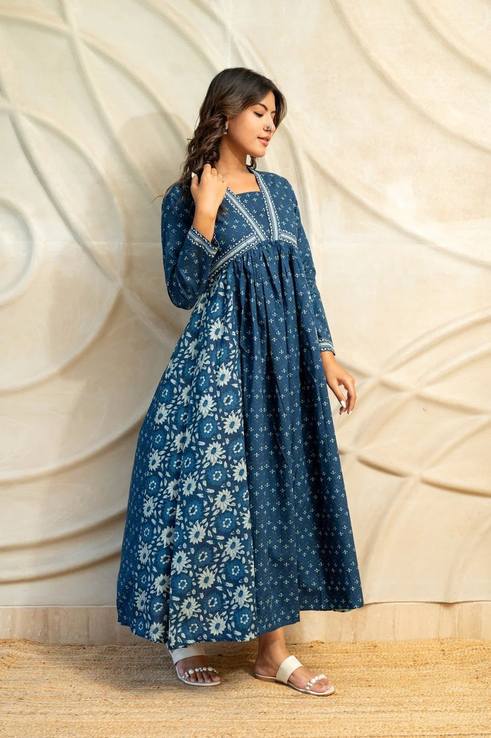 Image of Raghav Silk Studio Women Self Design Straight Kurta