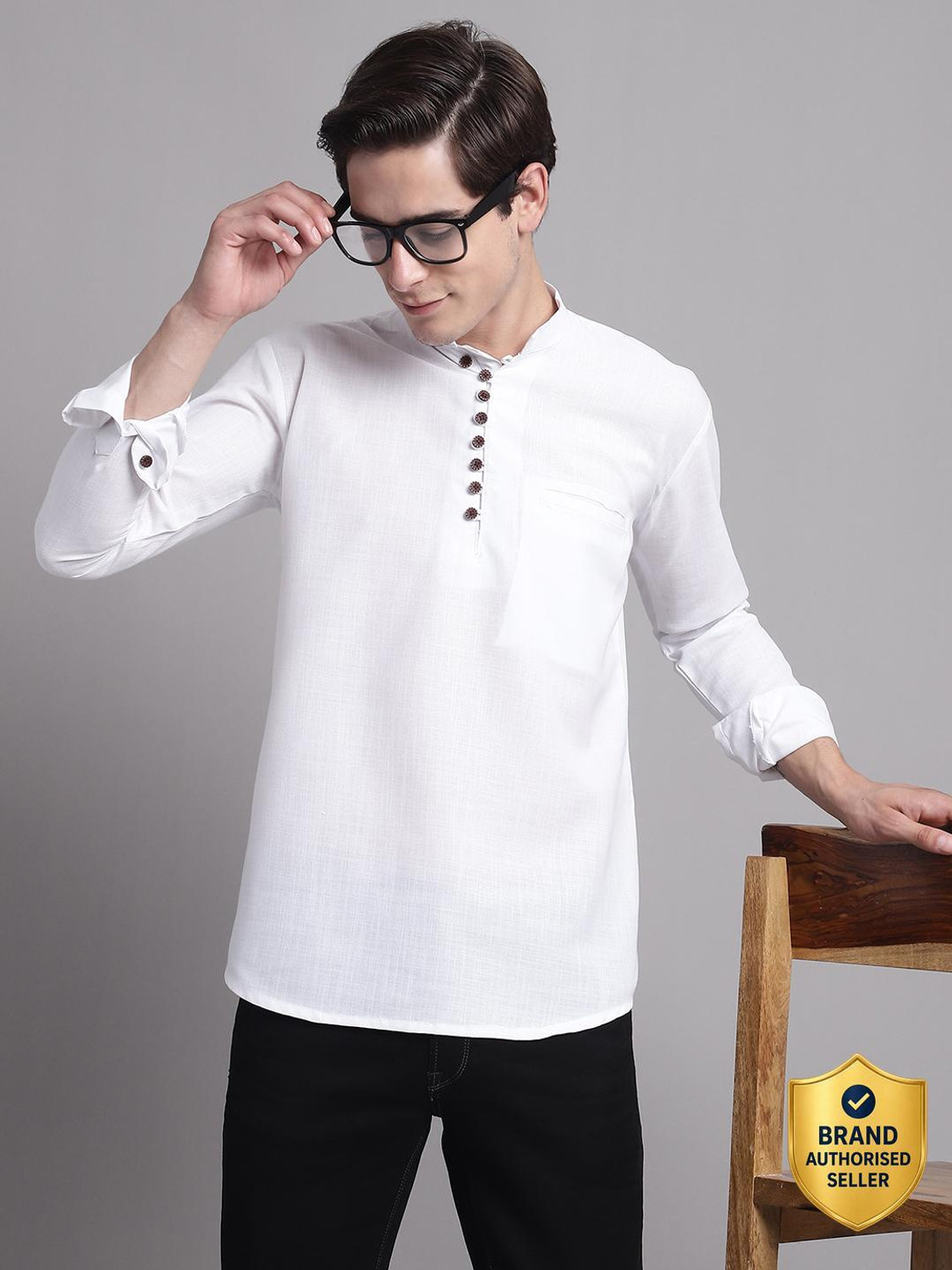 Image of Jompers Solid Pure Cotton Straight Kurta for Men (White)