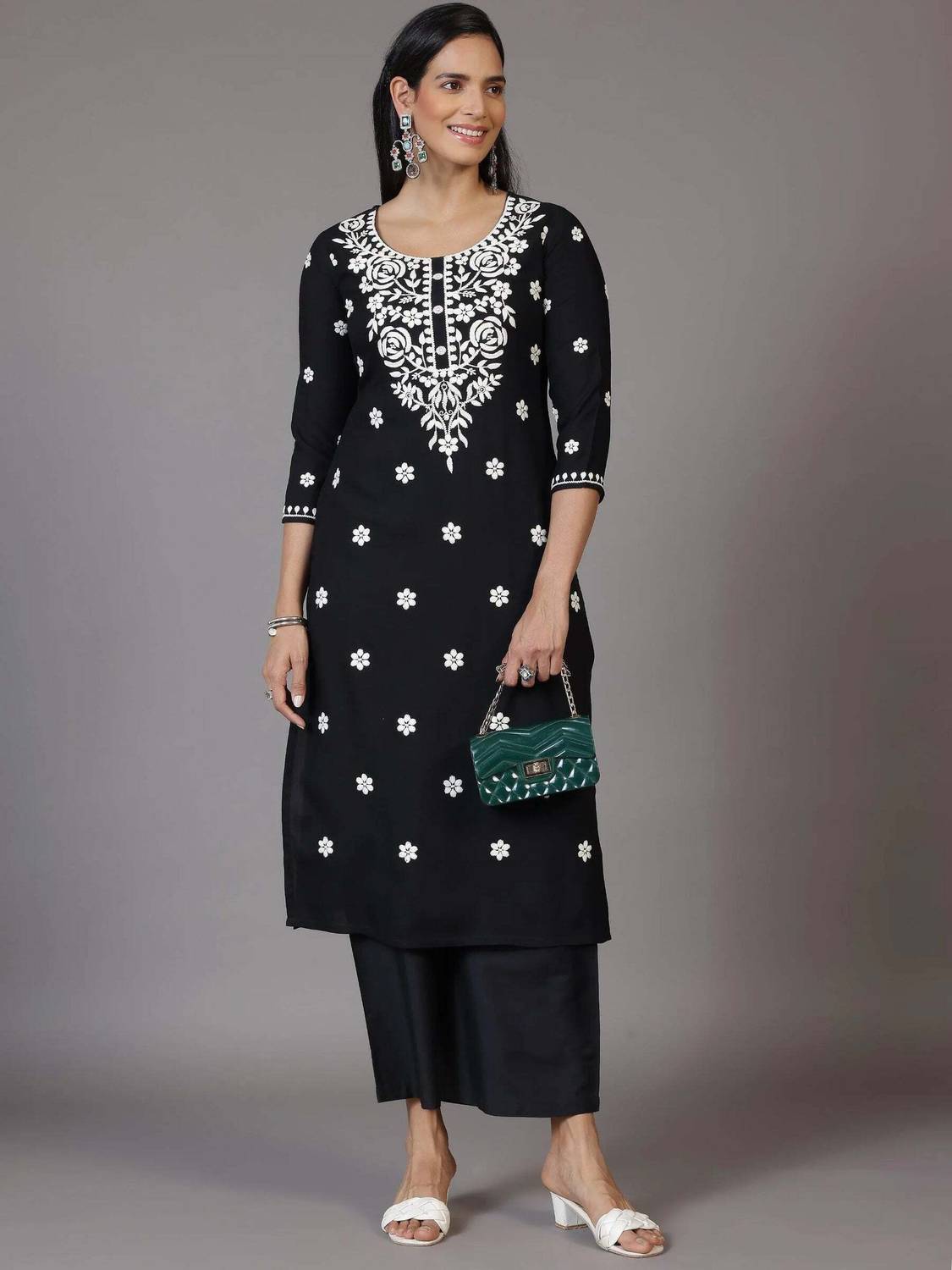 BEAUTYBEATS Women Embroidered Straight Kurta